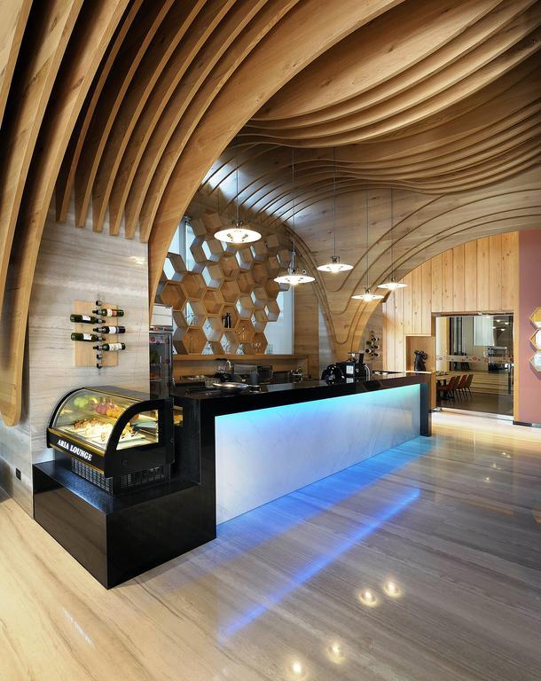 Golden Tulip Glory Fine Hotel Tainan Buitenkant foto