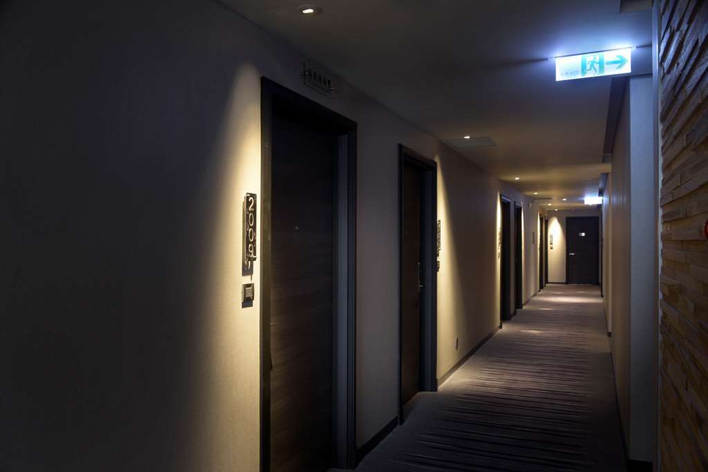 Golden Tulip Glory Fine Hotel Tainan Kamer foto